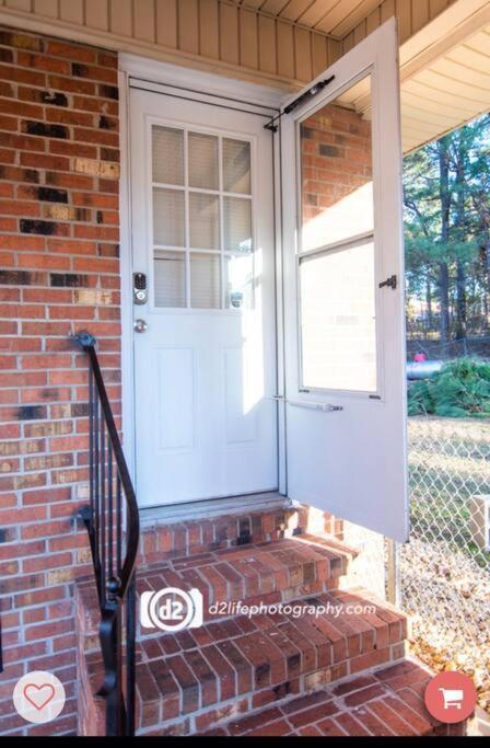 Pine Forest Zen Cottage - 10 Min To Fort Bragg เฟย์เอตต์วิลล์ ภายนอก รูปภาพ